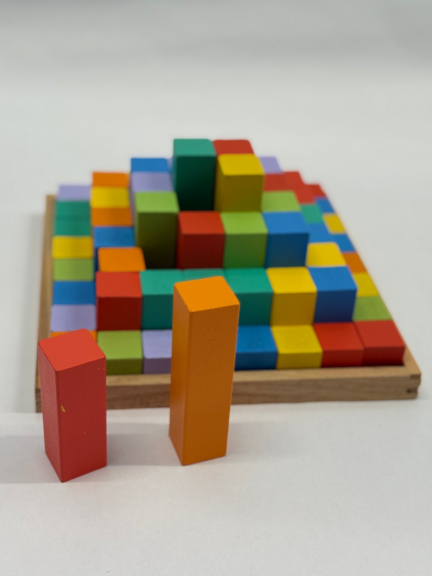 Building block pyramid Set