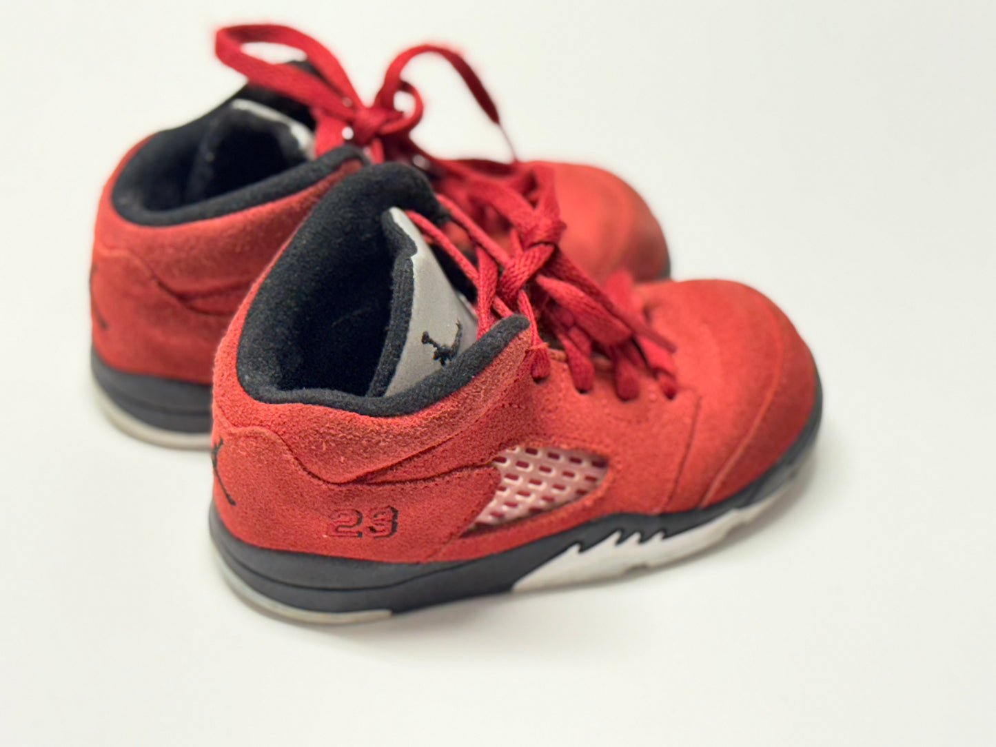 Air Jordans Kids Raging Bull Sneakers