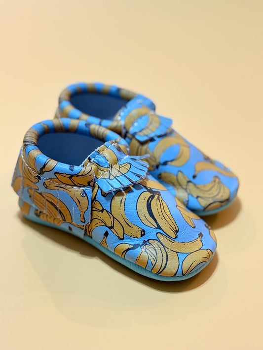 Freshly Picked Soft Sole Bananas size 5 NIB