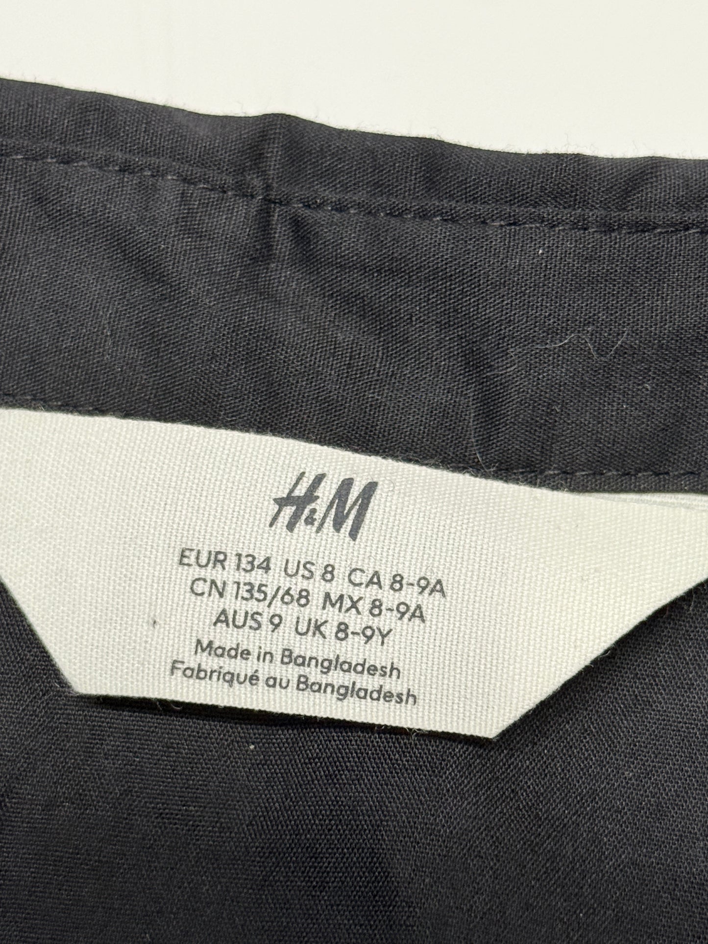 H&M 8-9Y Black Button Up Long sleeve