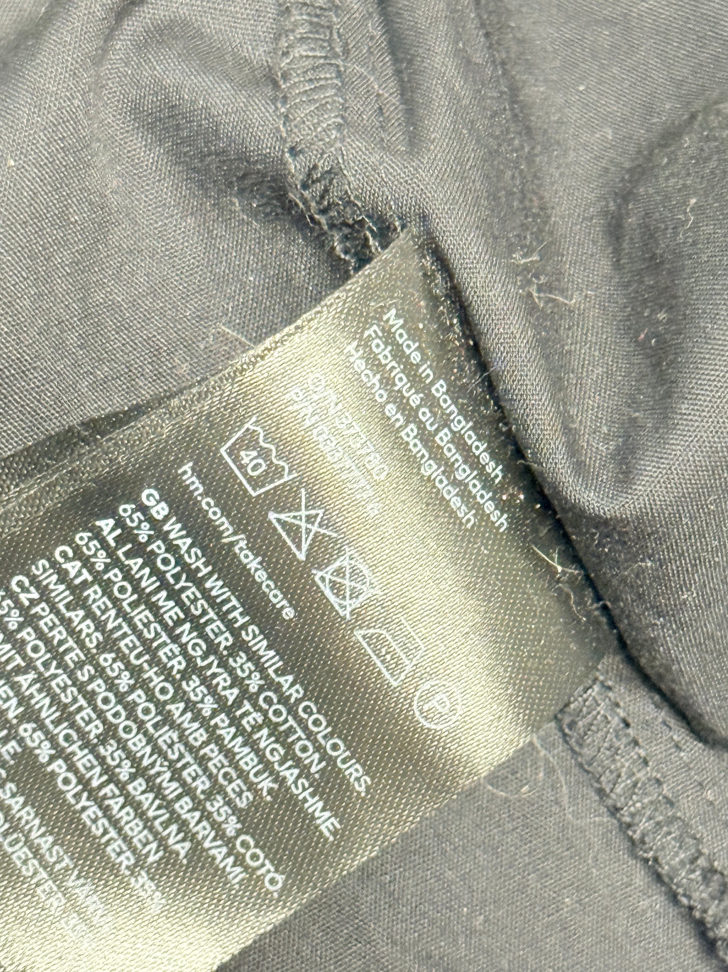 H&M 8-9Y Black Button Up Long sleeve