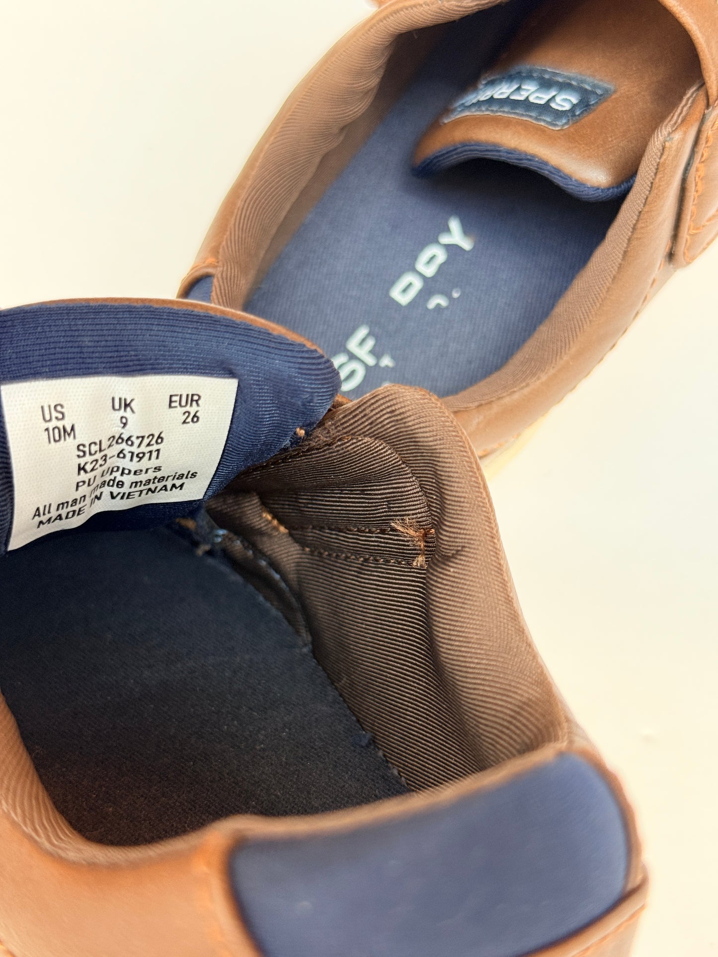 Sperry US10