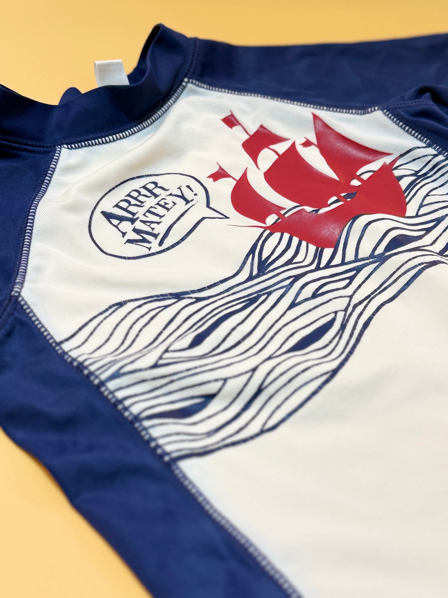 Old Navy 18-24m Rashguard