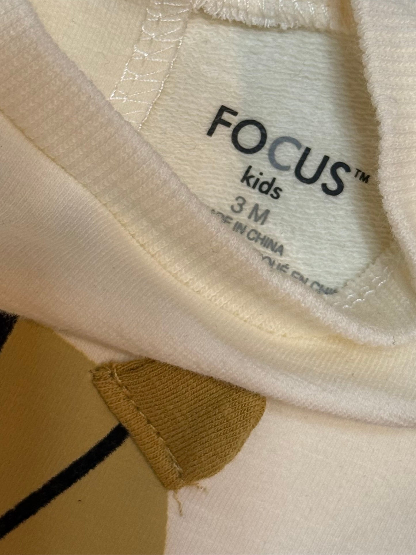 2 pc focus 3m tiger sweater