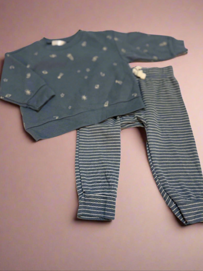 Carters 6-9m 2pc outfit