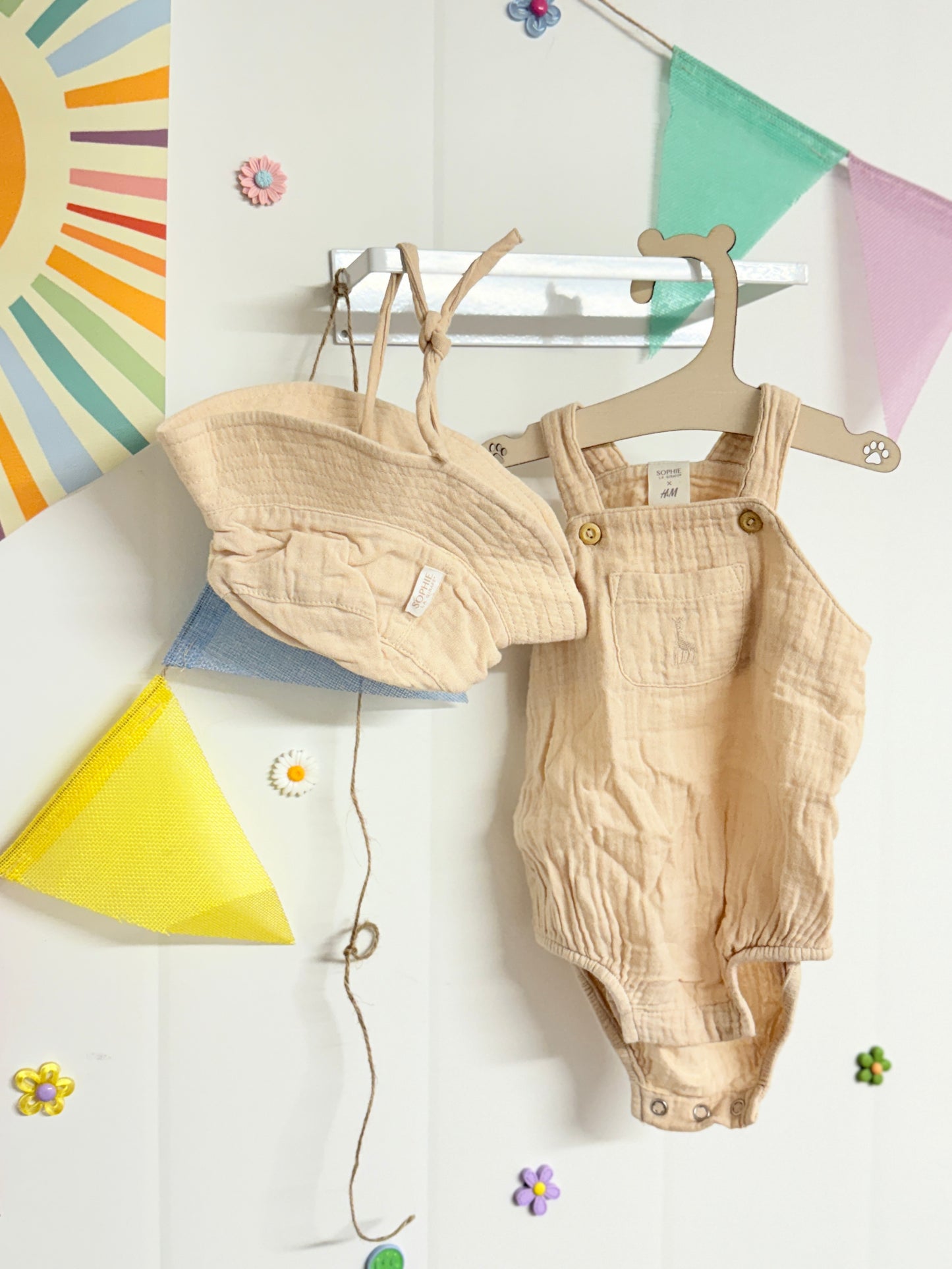 Sophie the Giraffe X H&M 2pc NB 1-2m