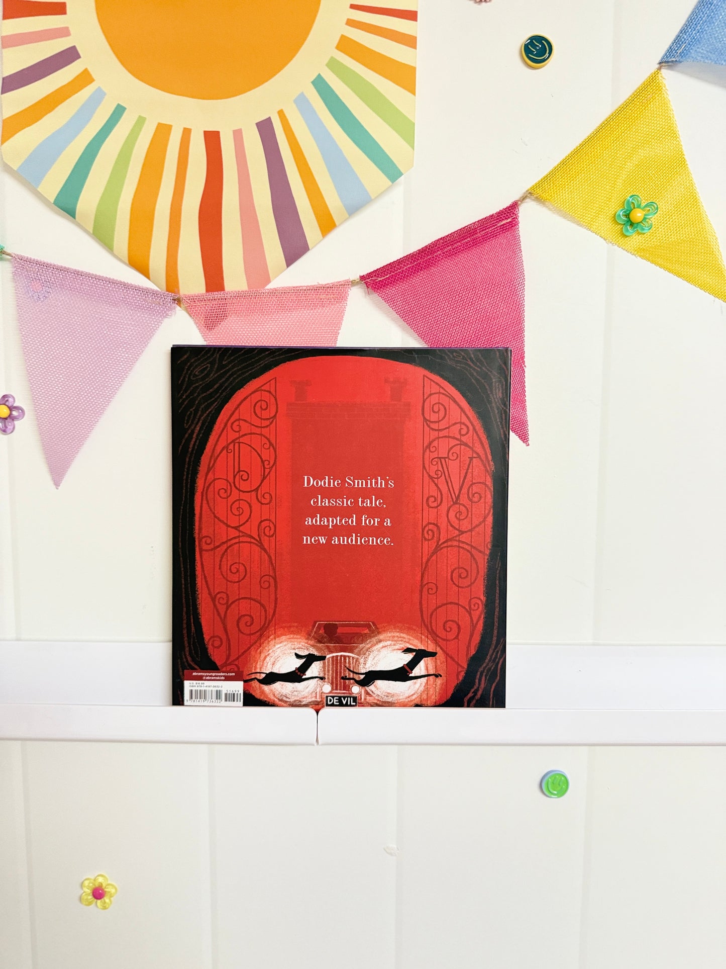 The 101 Dalmations - Book