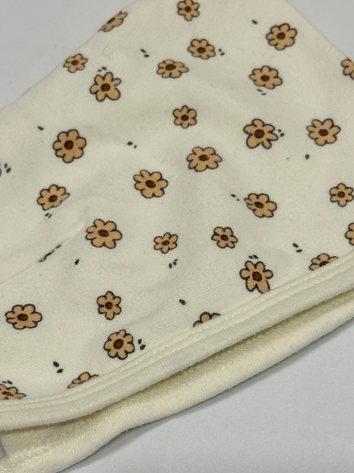 Quincy Mae - Floral Baby Bonnet Hat Cream 0-3m
