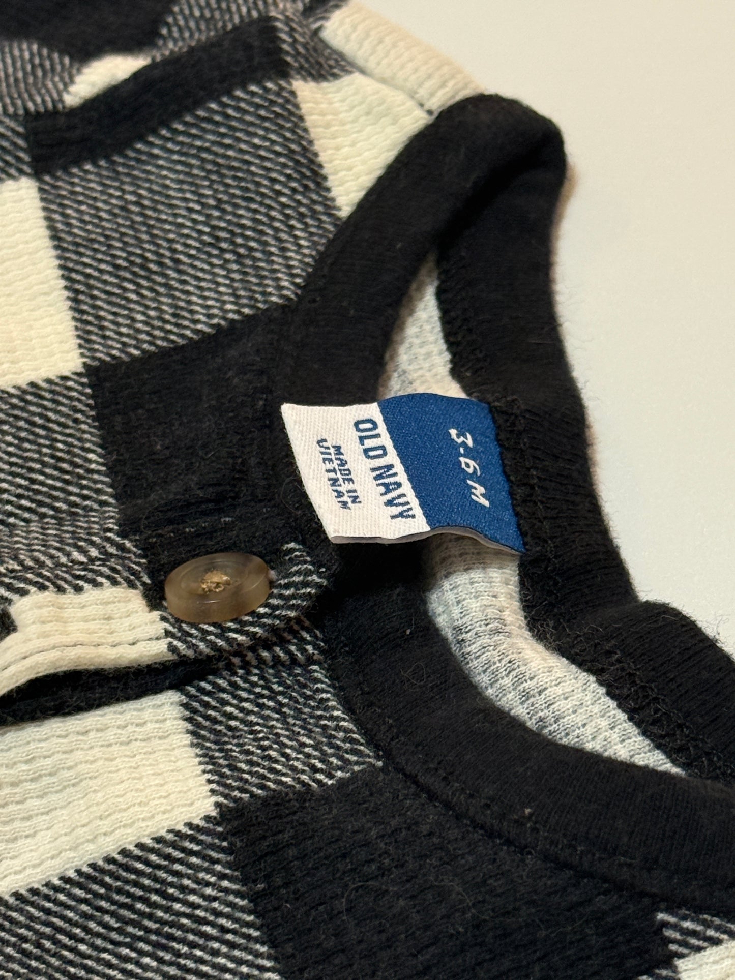 Old Navy 3-6ms knit One piece