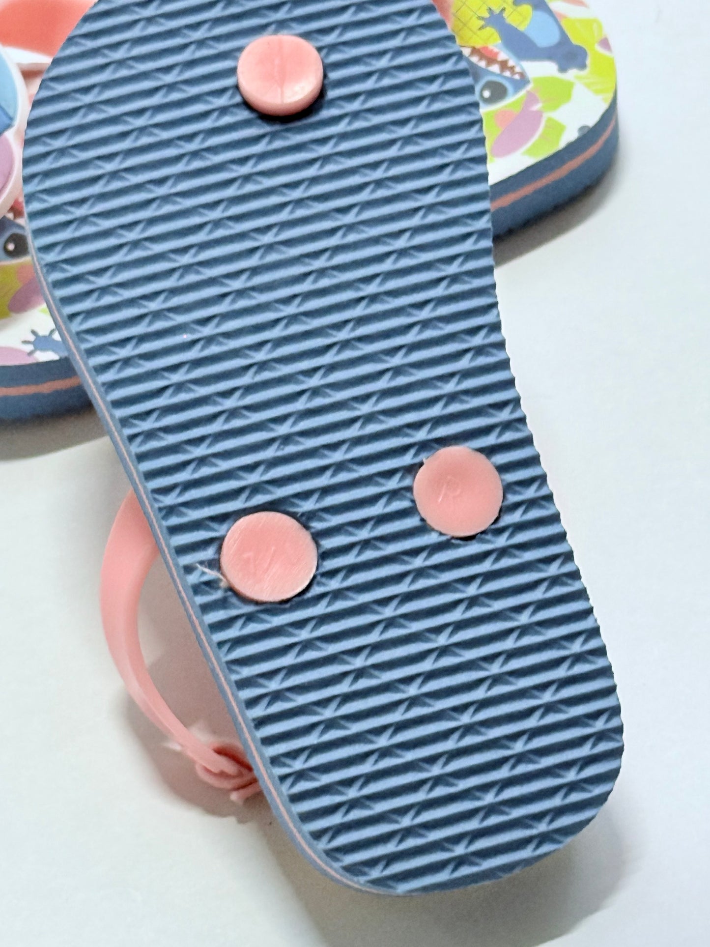 Lilo and stitch sandals 7/8
