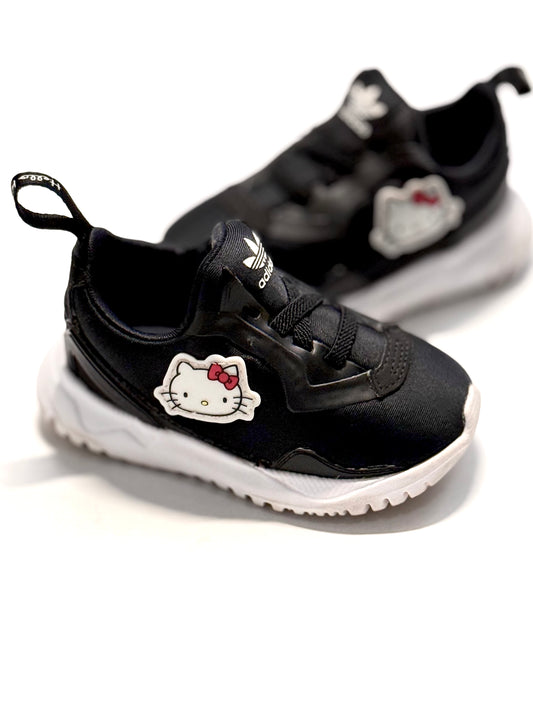 Hello Kitty Adidas 5k