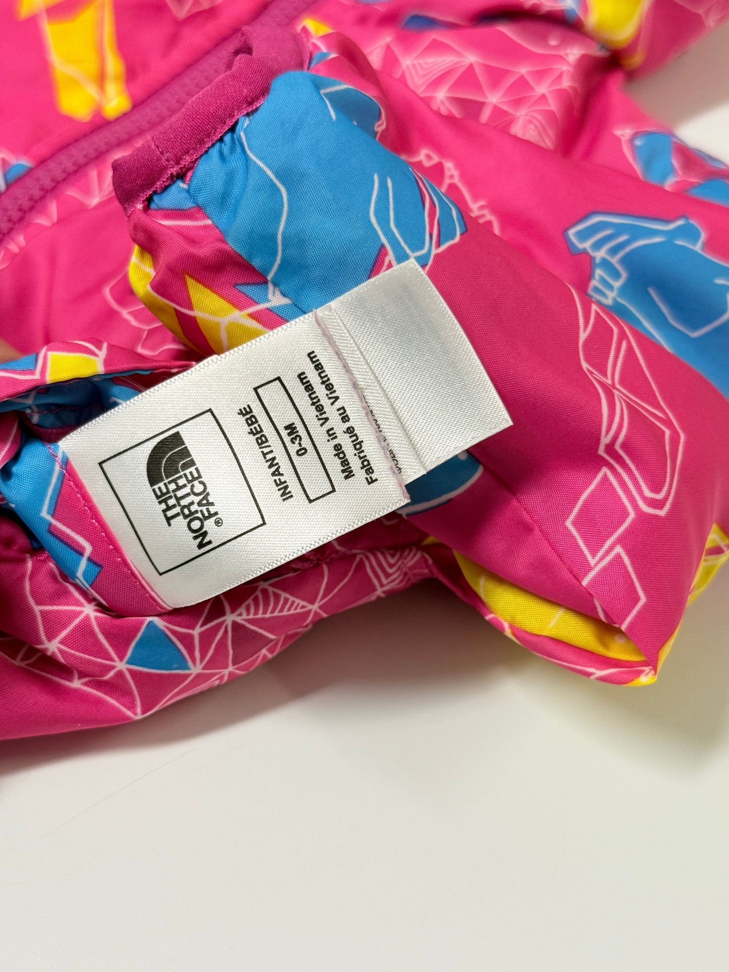 North Face Reversible Jacket 0-3m (fits bigger)