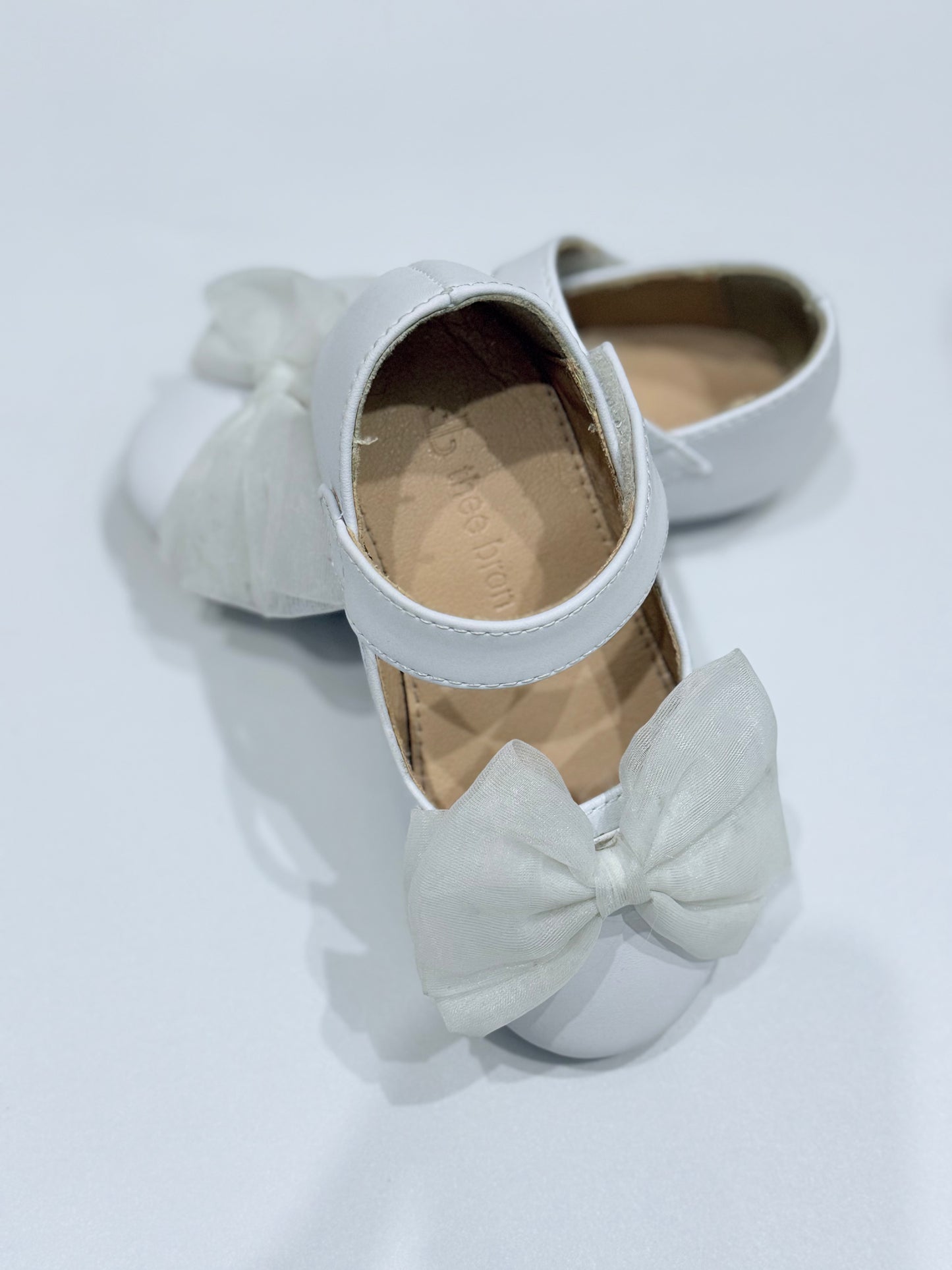 Slip on Bow Shoes 7M 15.2cm