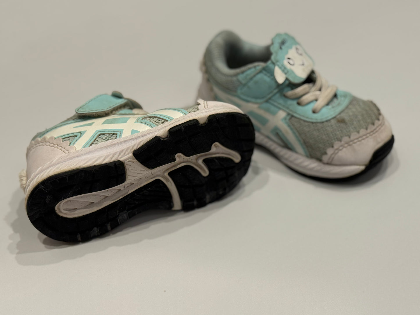 Asics Shoes US k5