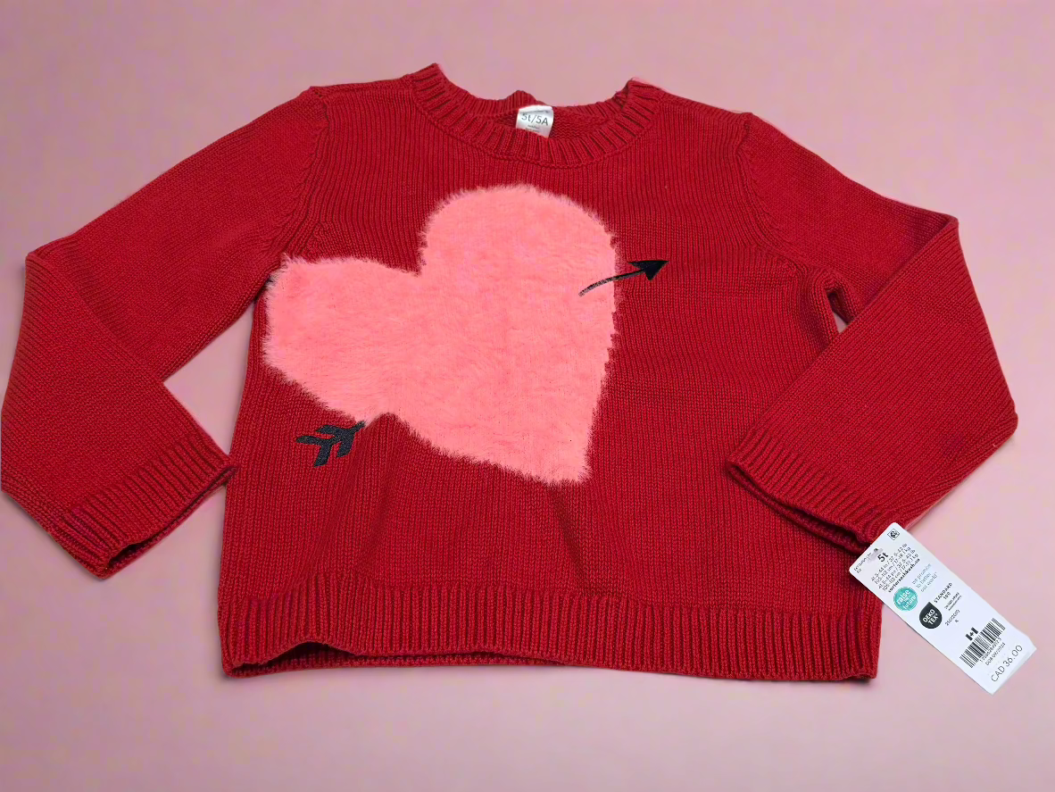 Fuzzy Carters Heart Sweater 5T NWT