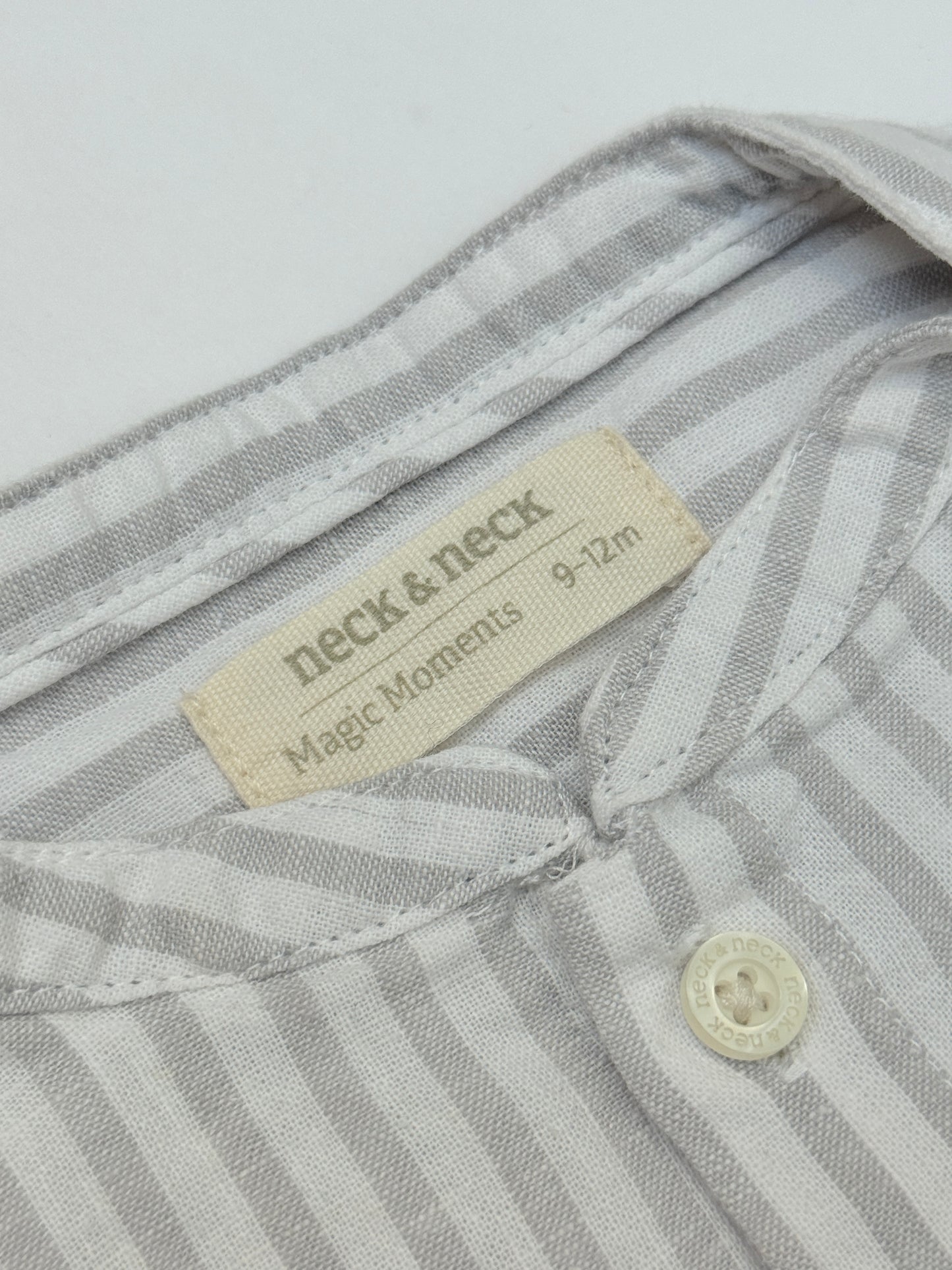 Neck & Neck 9-12m