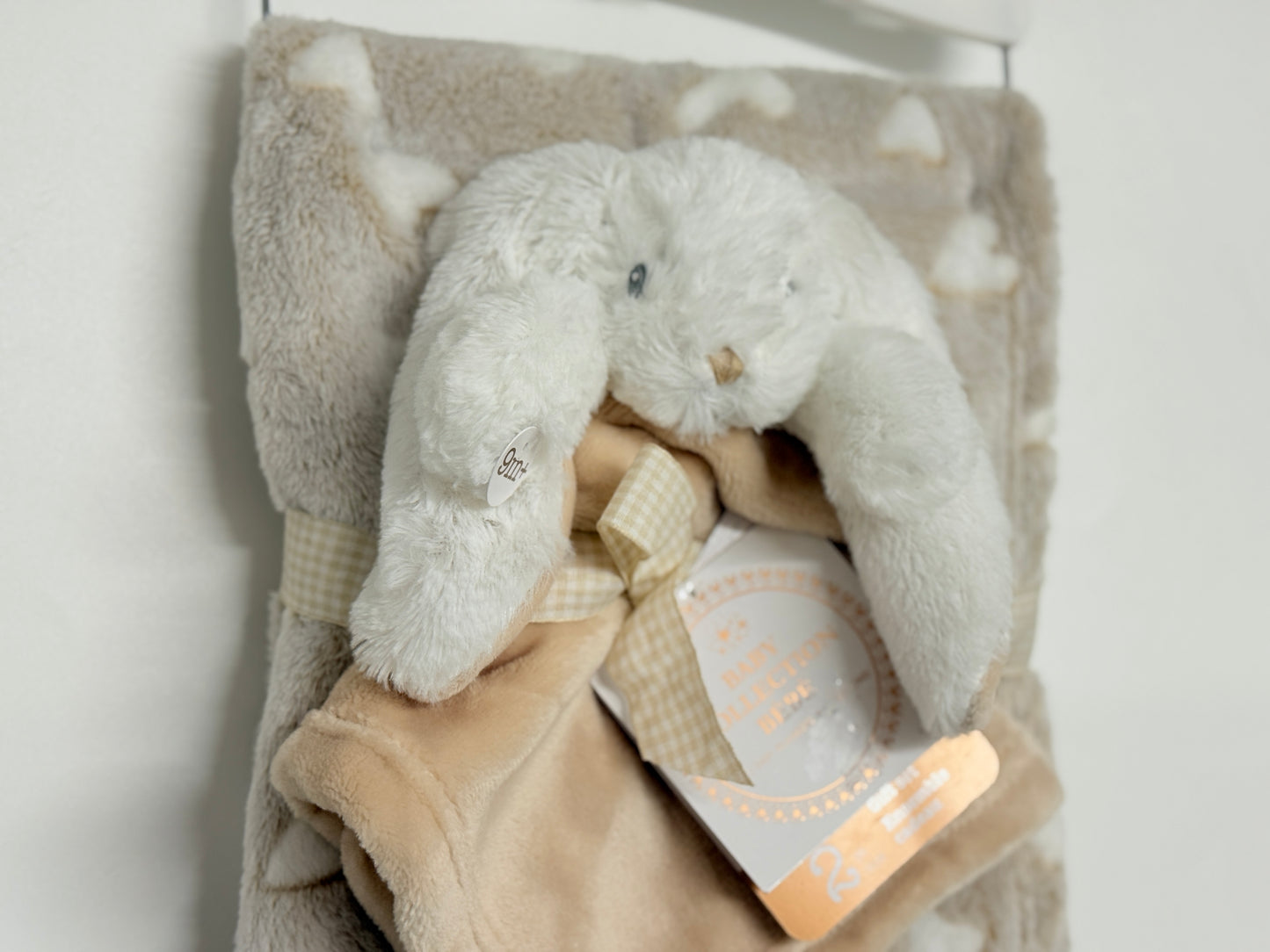Ensemble couverture et doudou lapin Neuf avec étiquettes