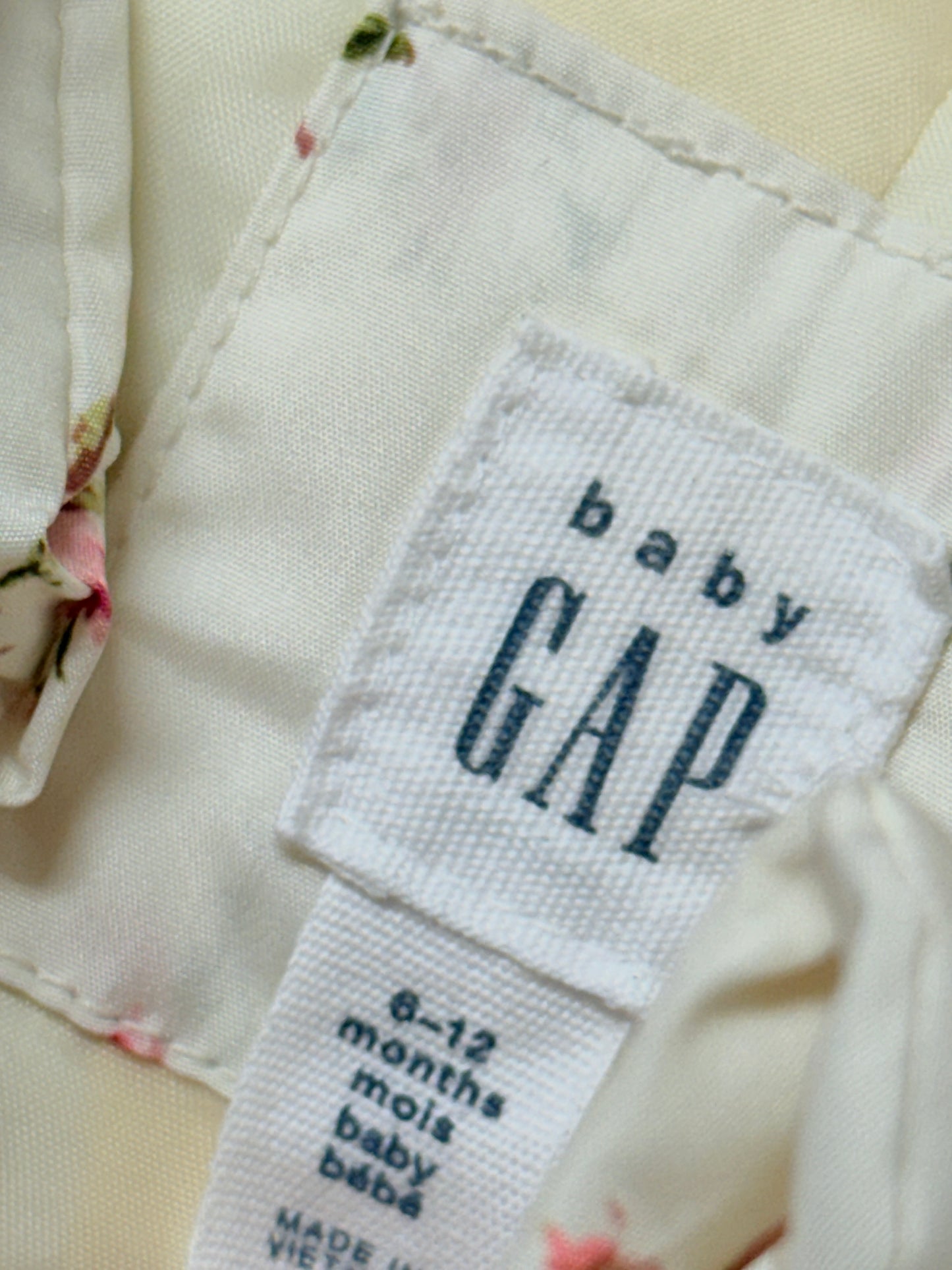 Gap 6-12m Puffer Vest