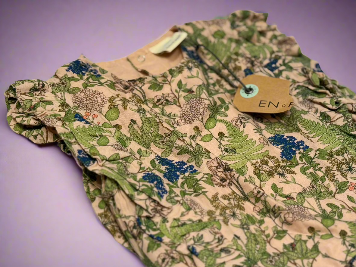 En Fant Dress 2y NWT