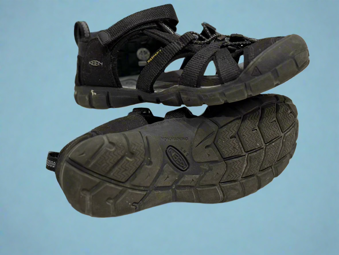 Keen Sandals US4