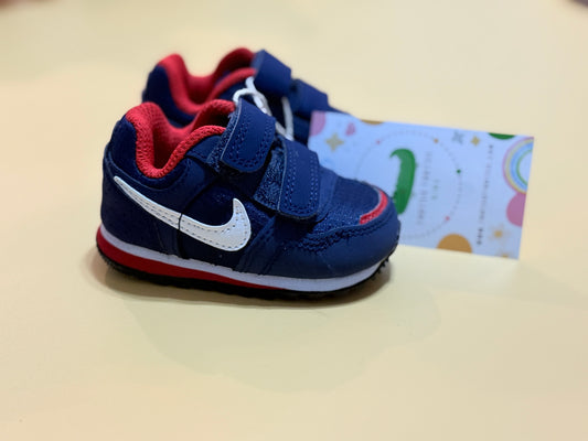 Nike Sneakers US 2C NEW