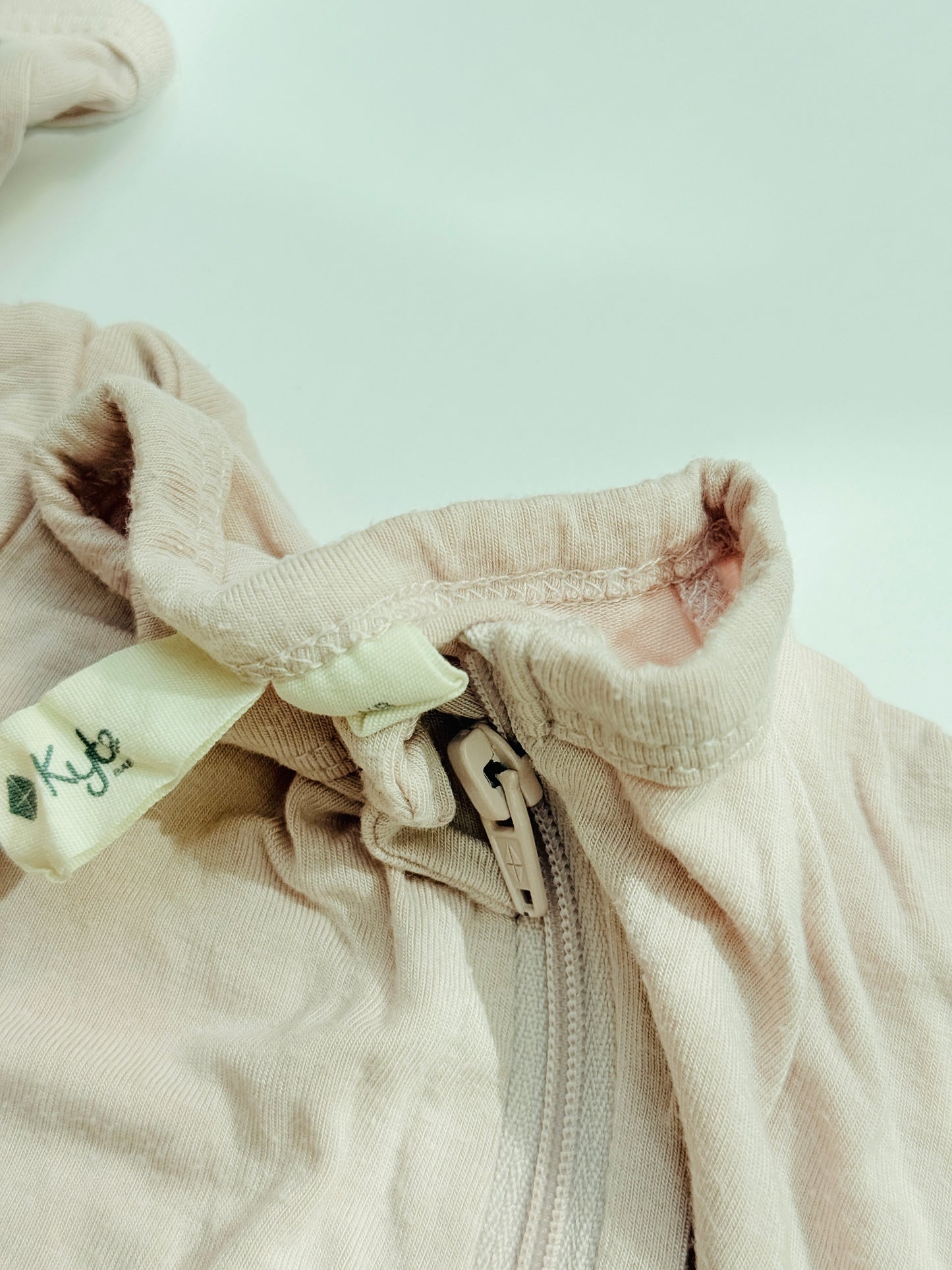 Kyte Baby Pink Zippered Sleeper Newborn