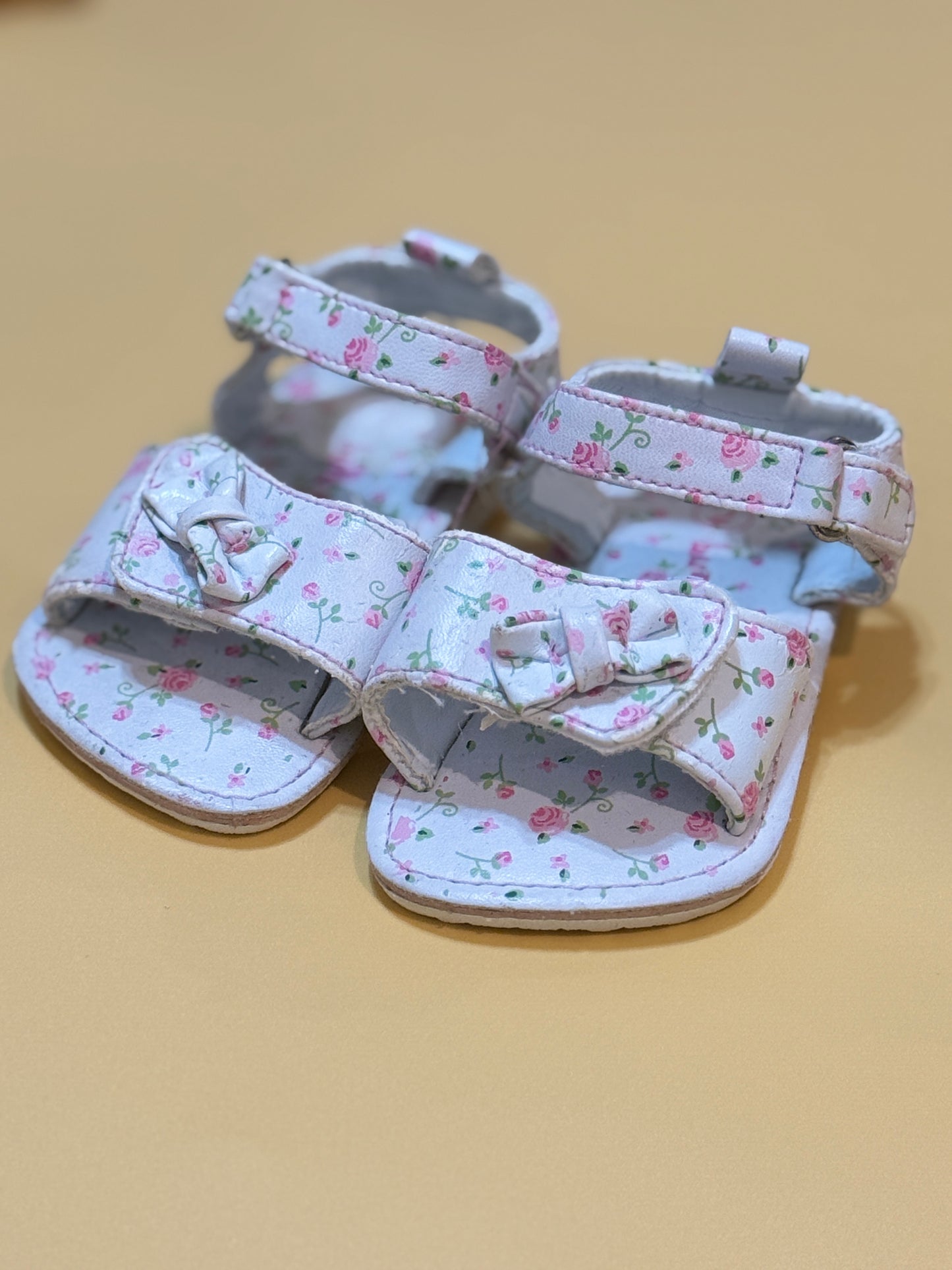 Baby Bum Shoes Size 2