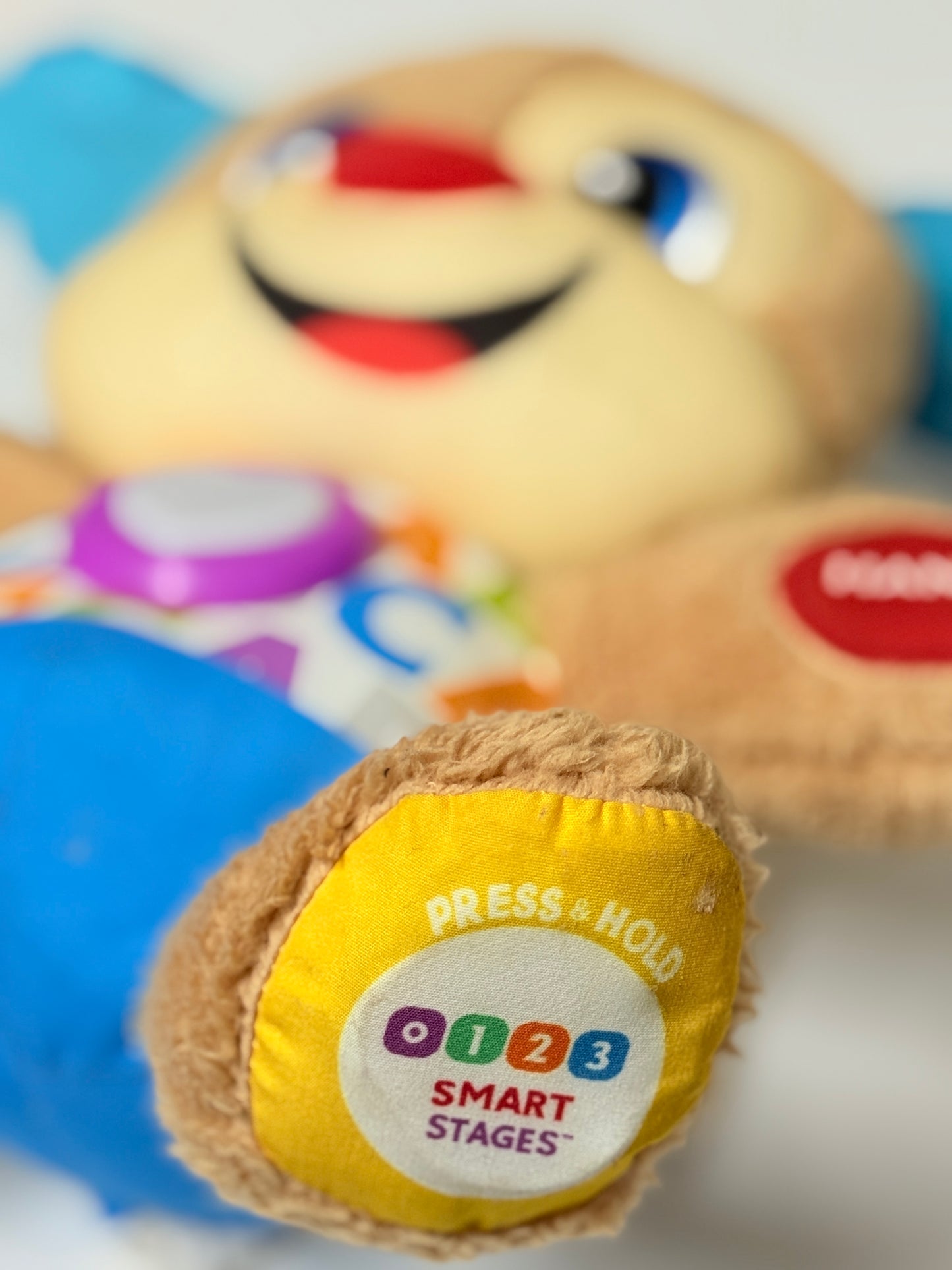Fisher-Price Laugh & Learn Smart Stages Puppy musical plush toy