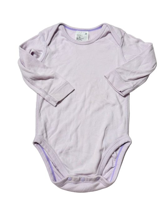 Uniqlo 12-18m Onesie