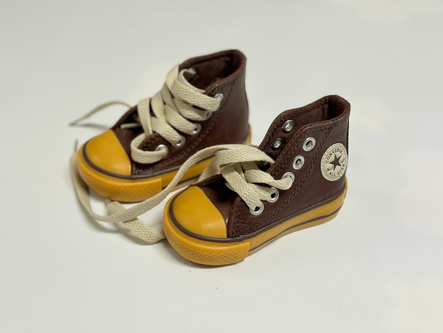Infant Converse Leather US2