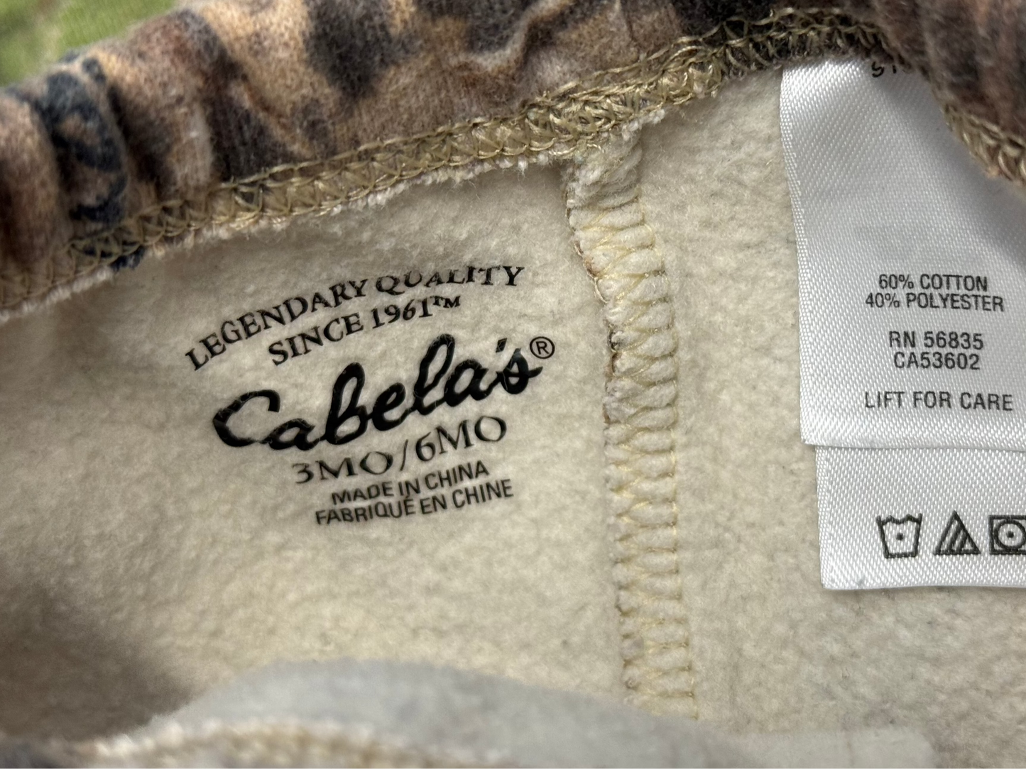 Cabelas 2pc Set 3-6m