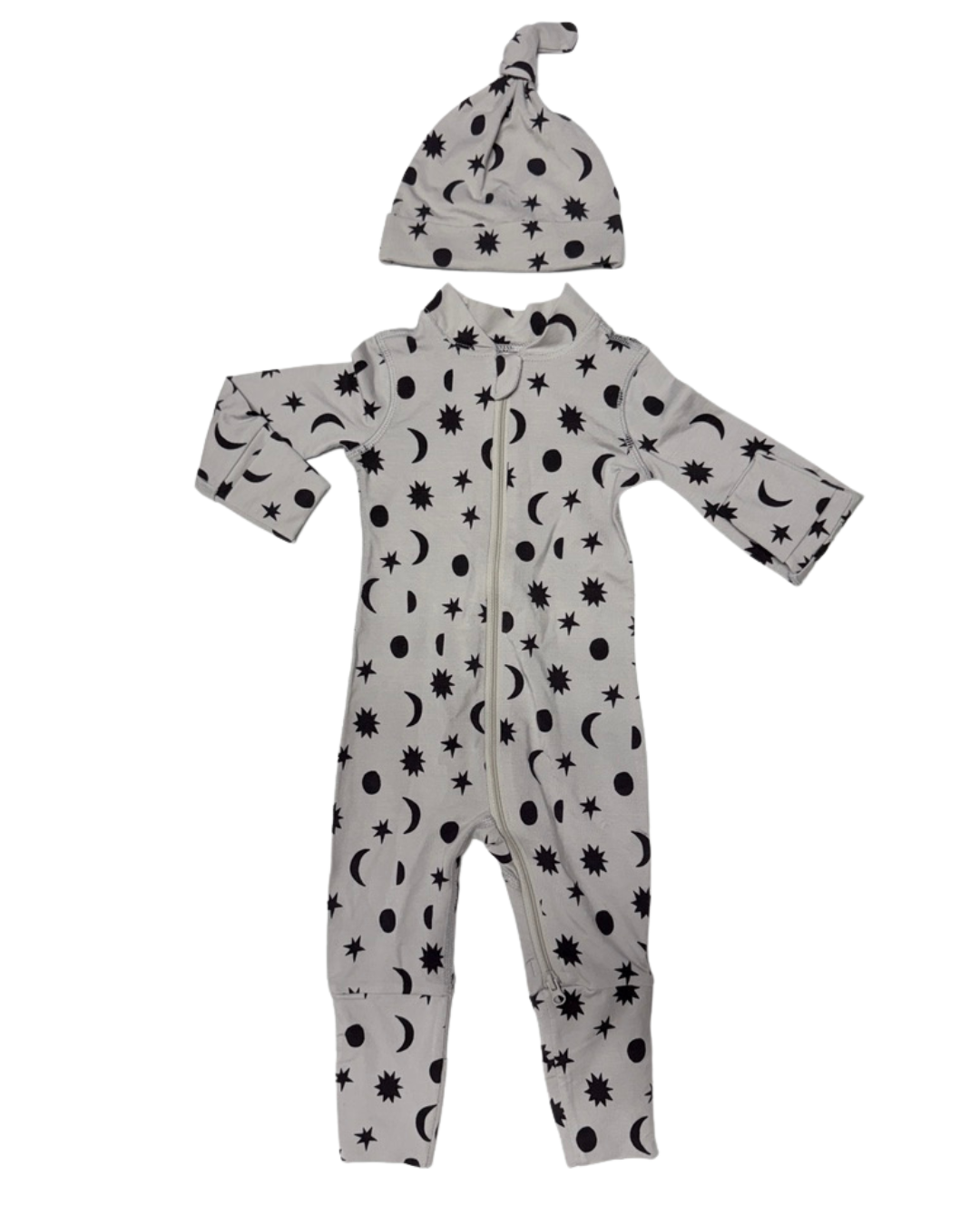 Hanna Andersson 0-3m Sleeper with Hat