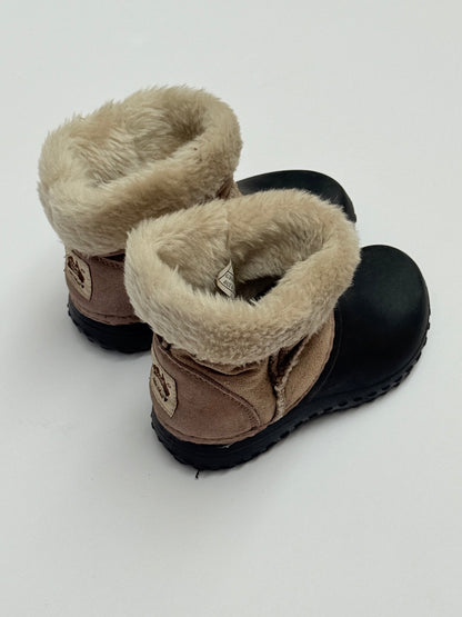 Aussie Soles Faux Fur Winter Boots US8/9