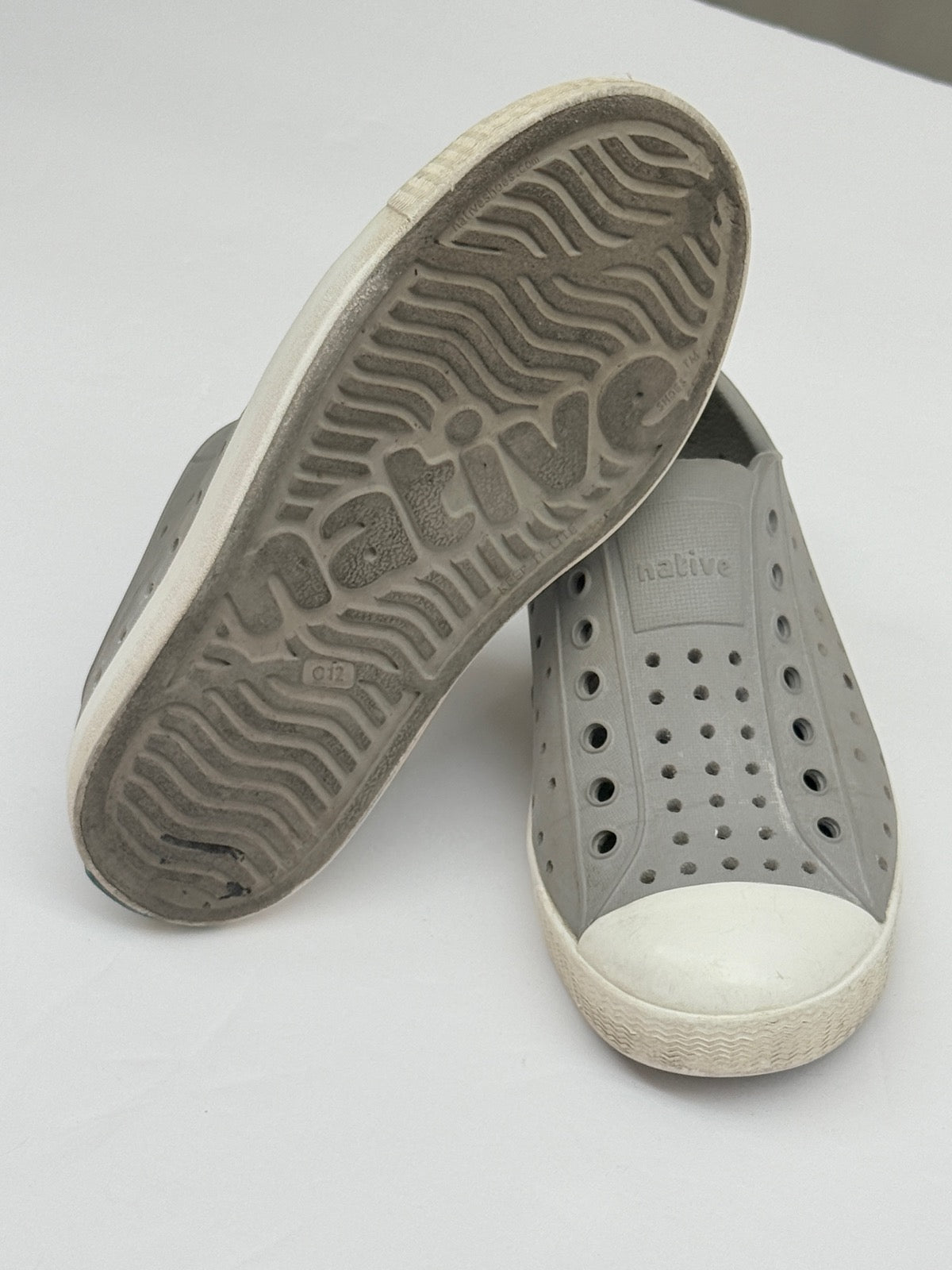Native Jefferson Grey Slip-On Sneakers Size 12C