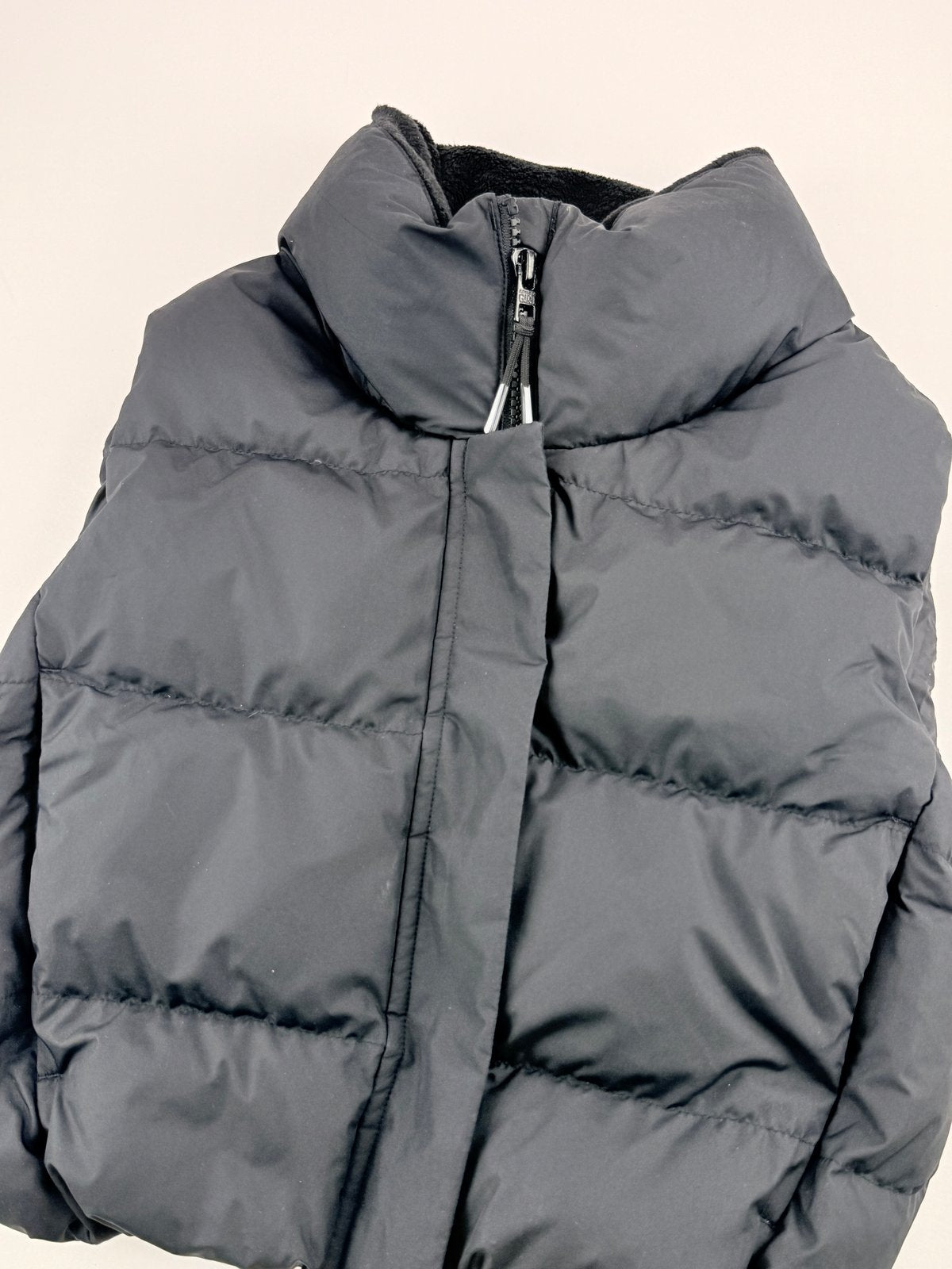 Athleta Girl Black Puffer Vest Size 6
