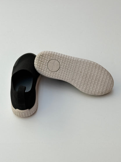 Heyfolks Black Slip-On Sneaker C11