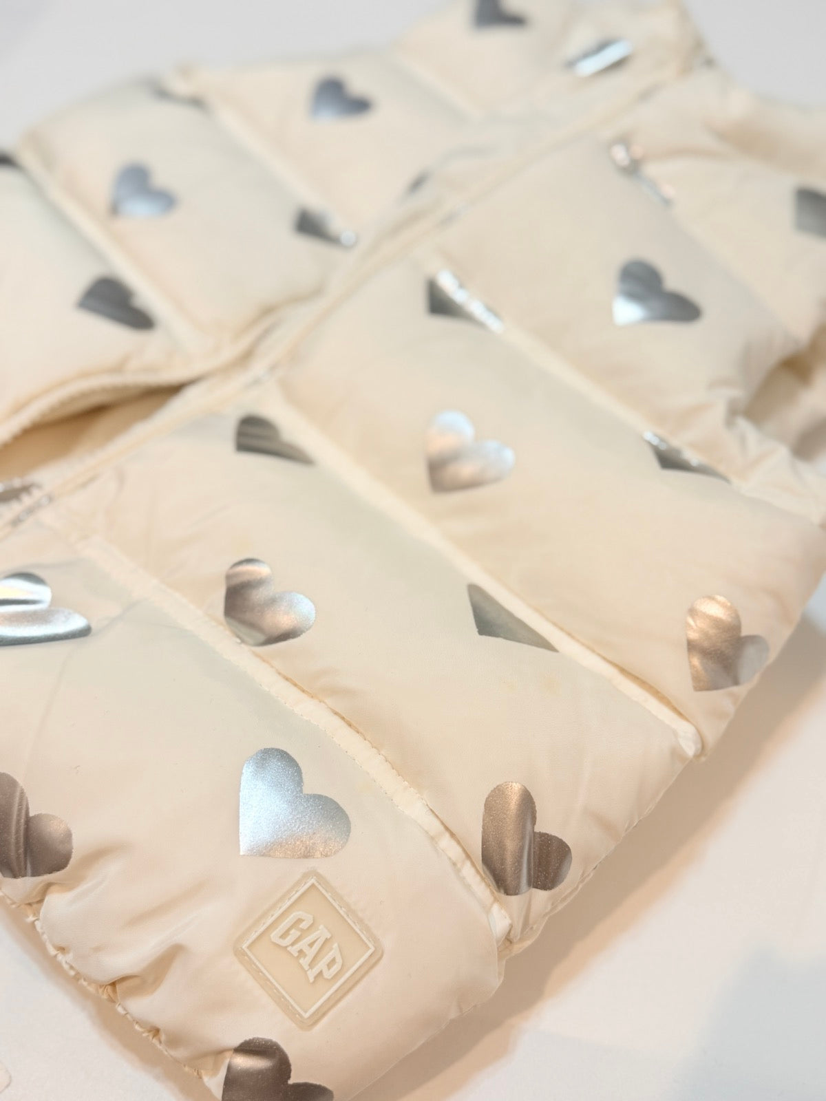 Baby Gap Silver Heart Puffer Vest 4T