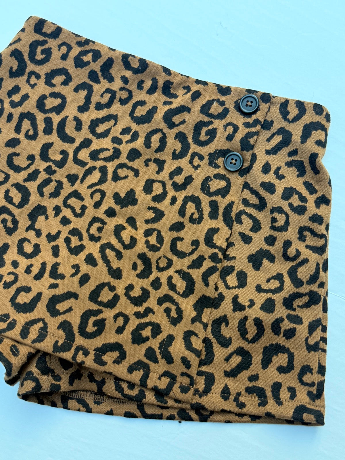 Old Navy Leopard Print Skort Size 8