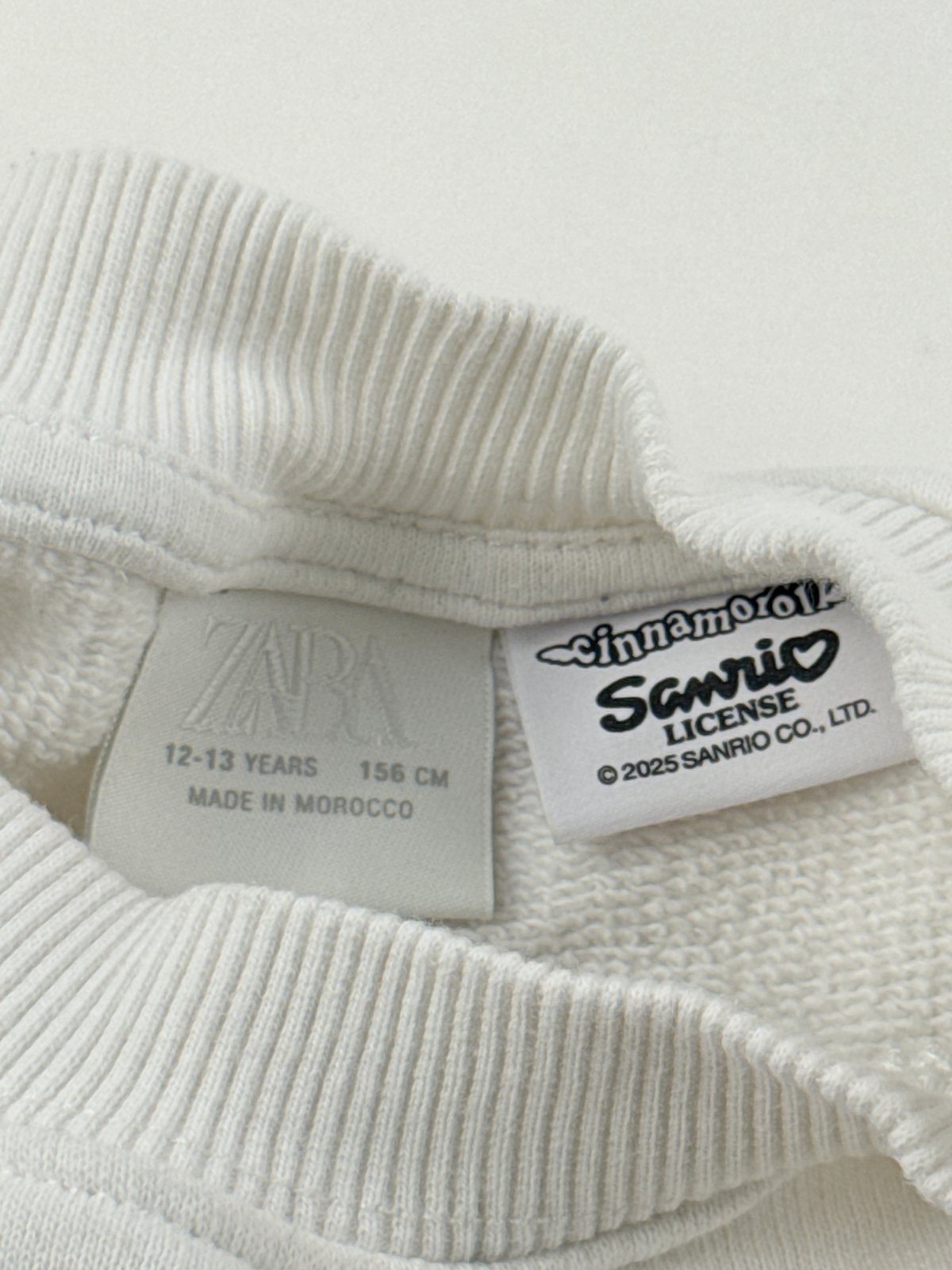 Zara Cinnamoroll White Sweatshirt Size 12-13Y