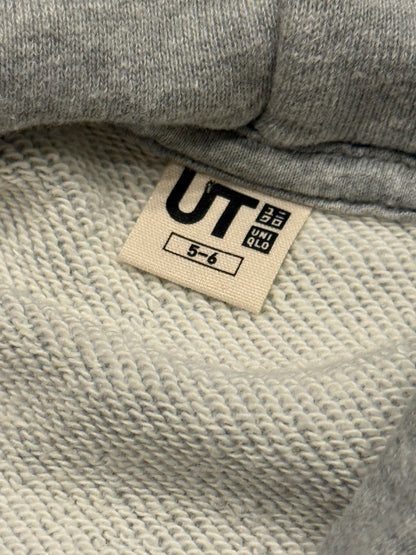 Uniqlo UT Peanuts Slide Charlie Brown Hoodie 5-6