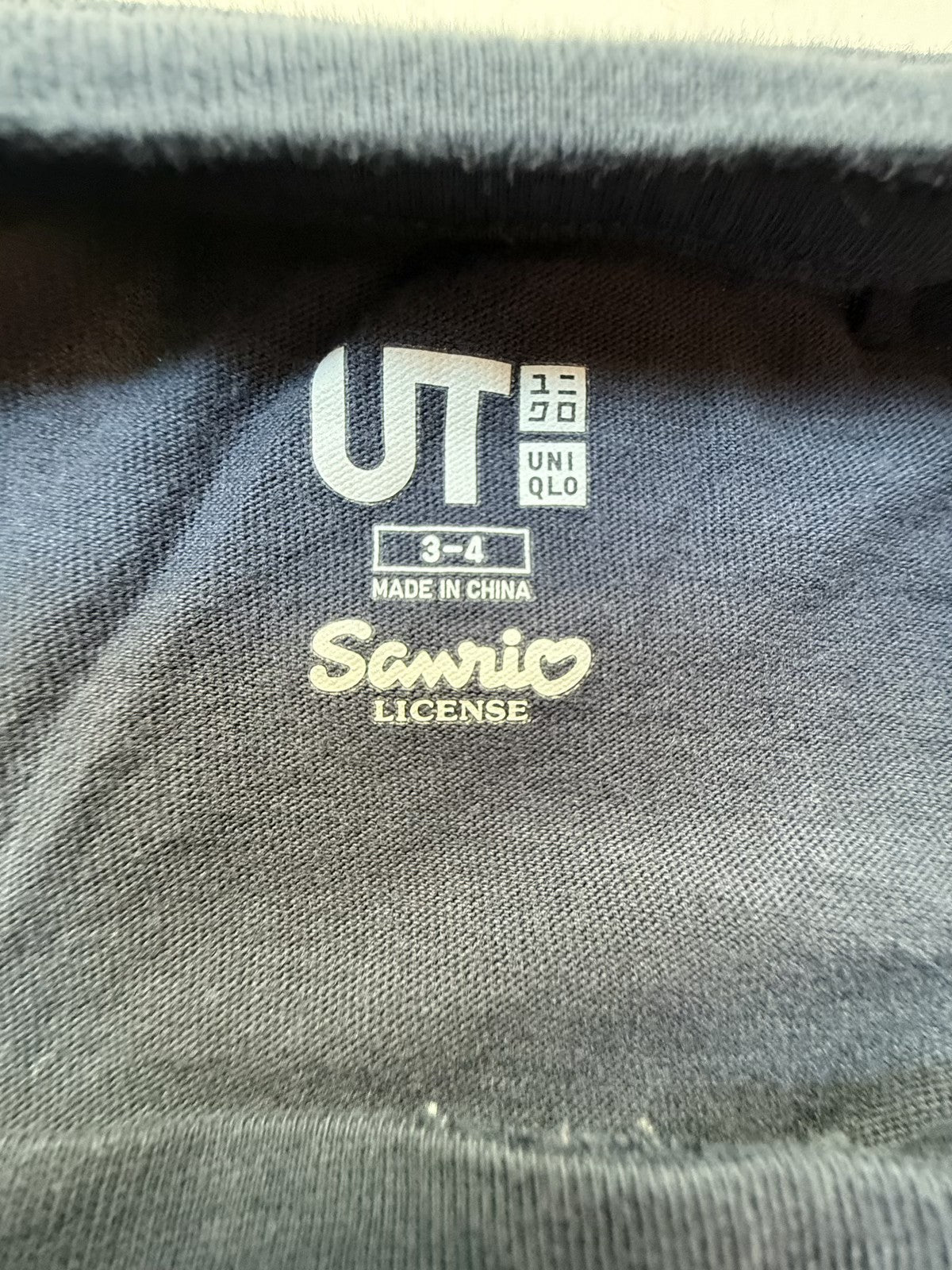Uniqlo Sanrio Hello Kitty T-Shirt Size 3-4