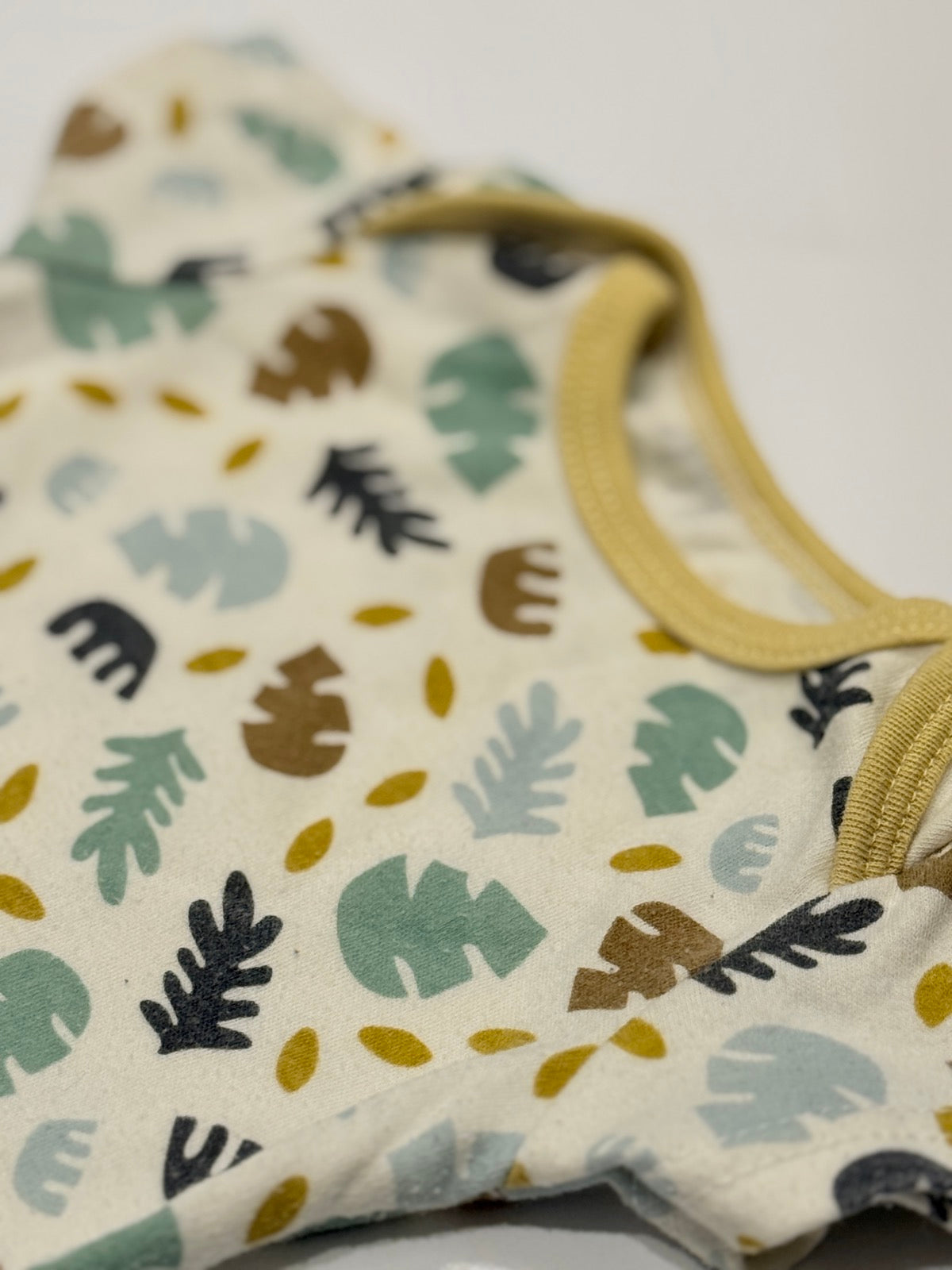 Chick Pea Leaf Print Bodysuit 3-6M