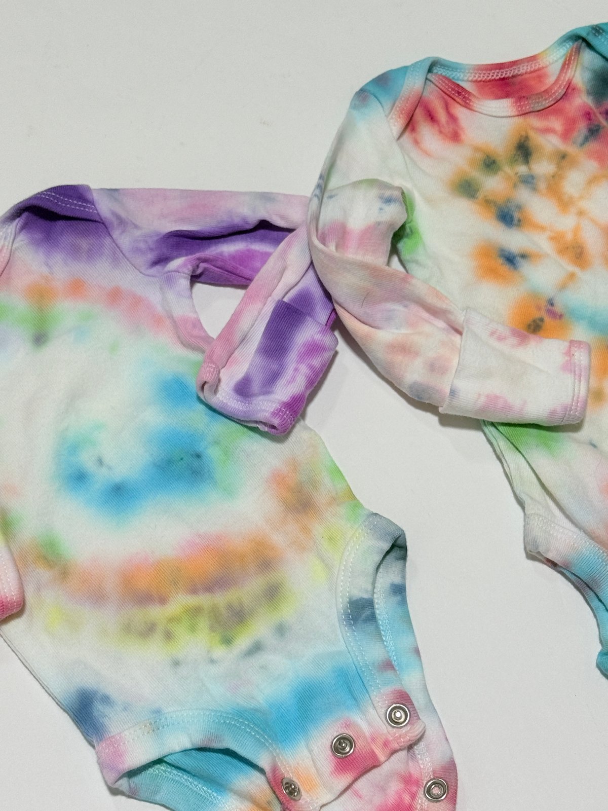 Simple Joys by Carter's Tie-Dye Bodysuit 2-Pack NB