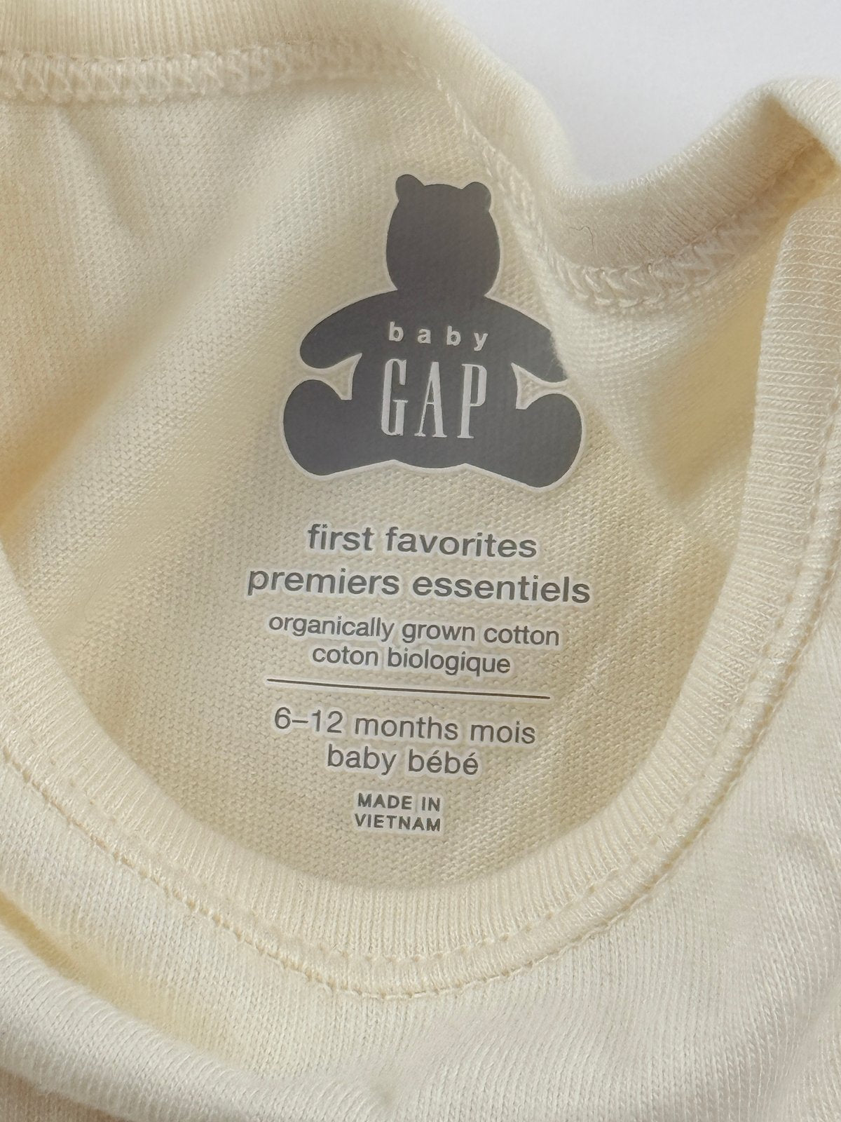 NWT - Baby Gap Snow Much Fun Bodysuit 6-12M
