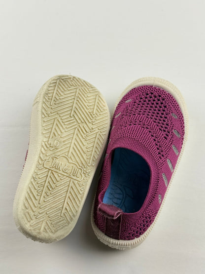 Jan & Jul Purple Knit Slip-On Shoes Size 6