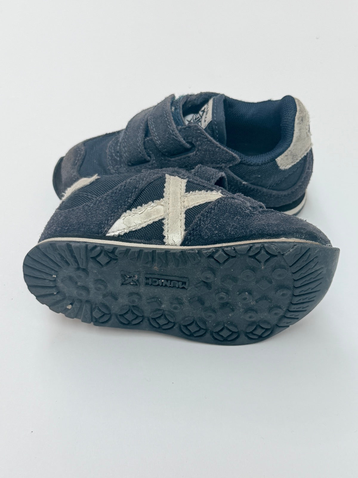 Munich Baby Sneakers Navy Suede Size 20