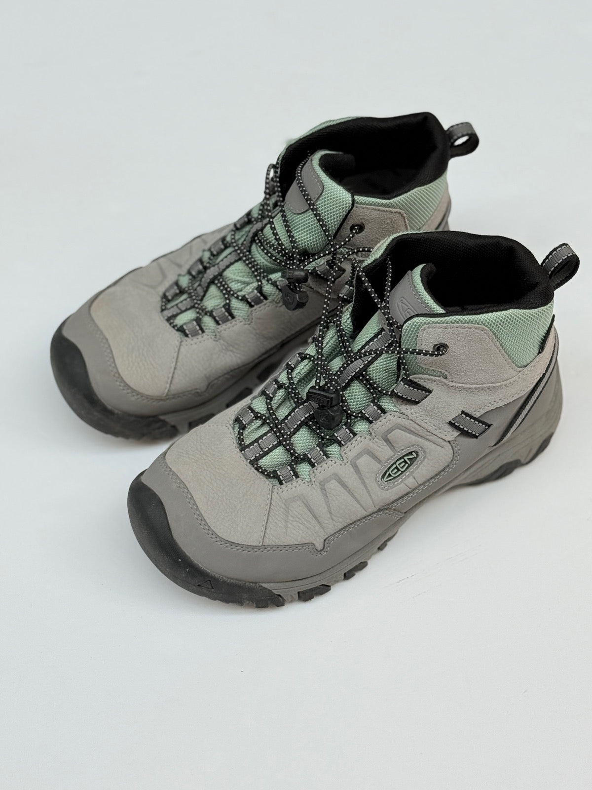 Keen Targhee Mid Waterproof Hiking Boots Kids 4
