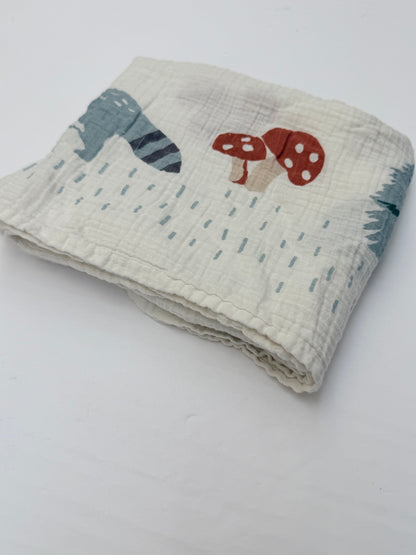 Muslin Monthly Milestone Blanket Woodland Animals