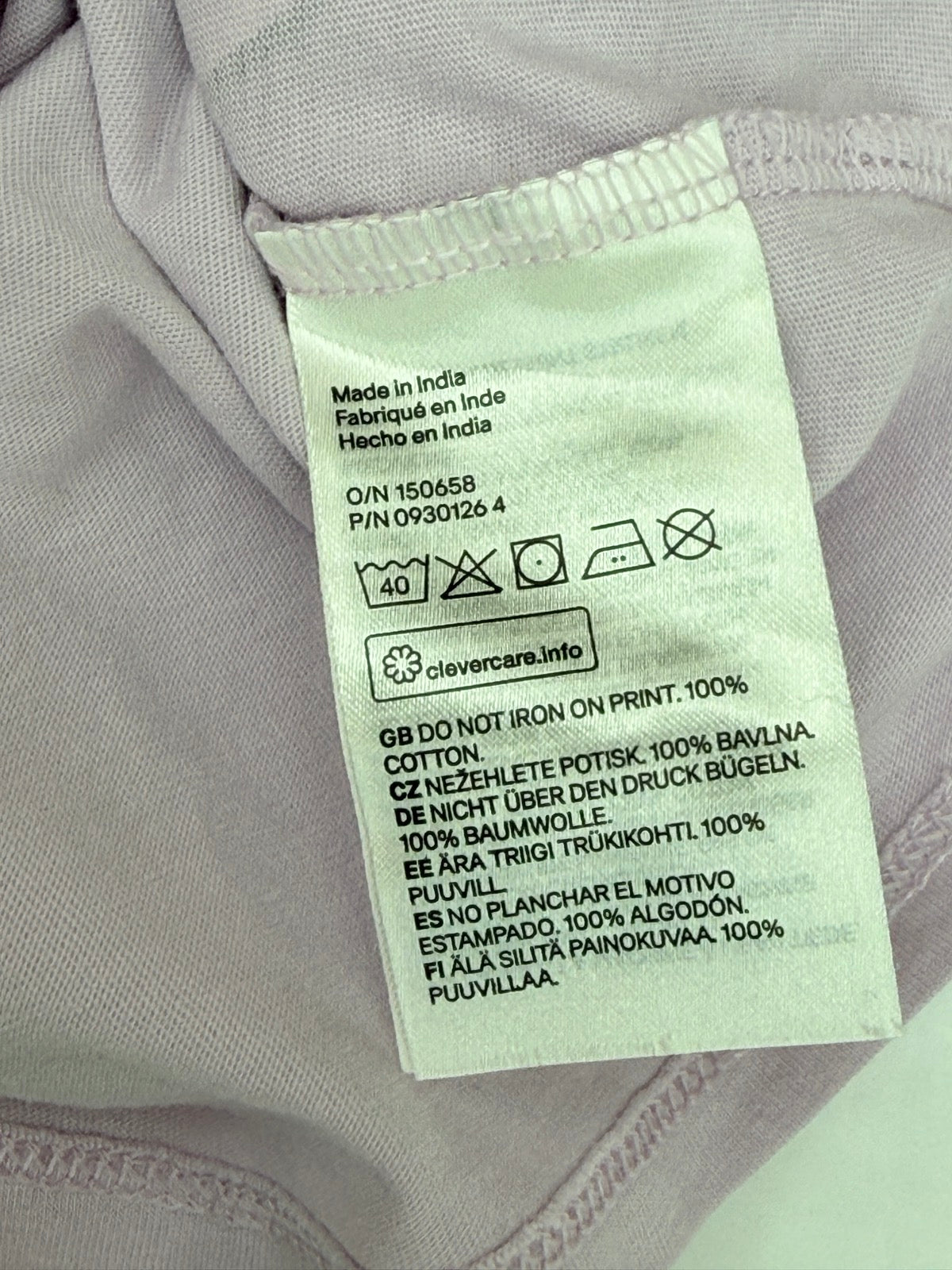 H&M Unicorn Print T-Shirt Size 8