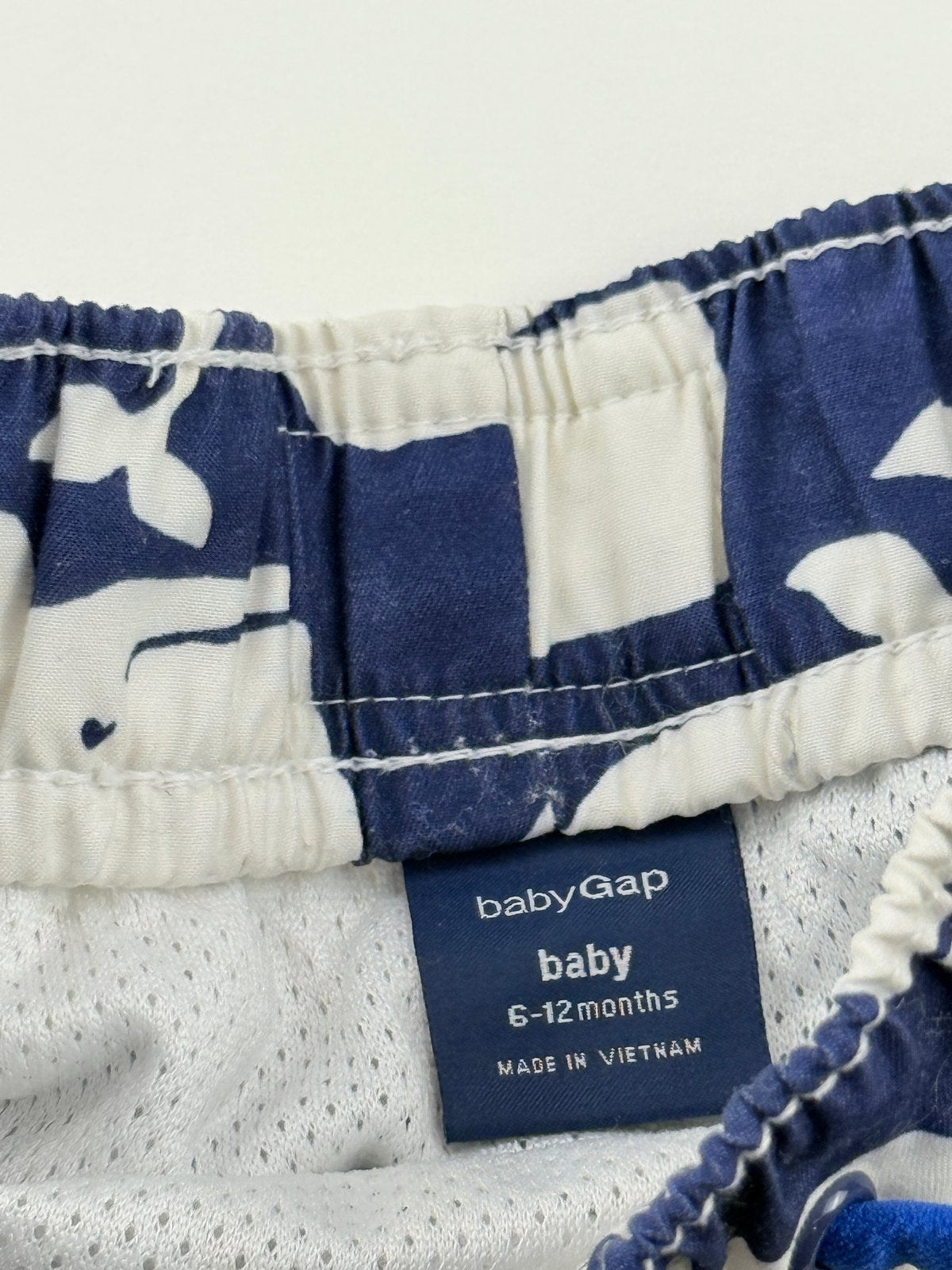 Baby Gap Whale Print Shorts 6-12M